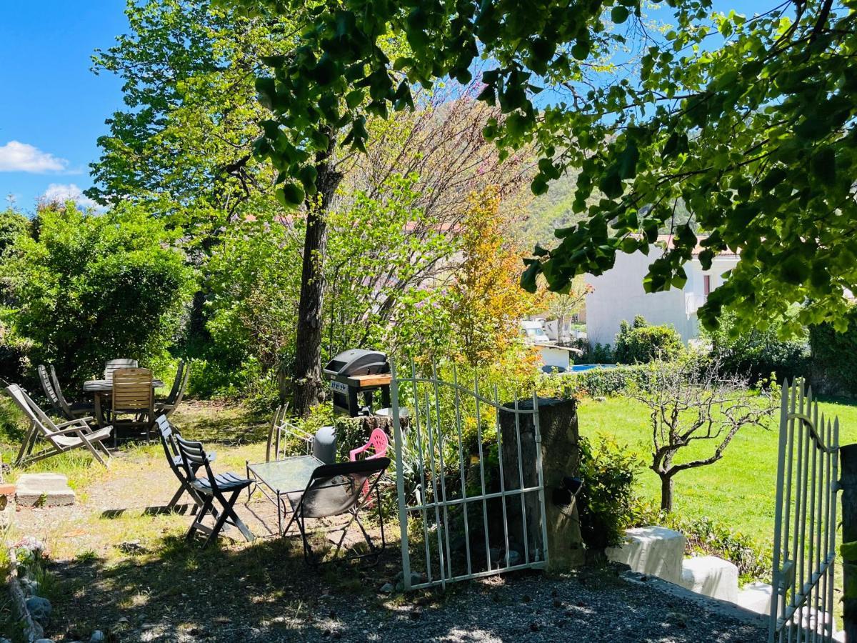 Les Glycines, Charmant Studio Au Calme Dans Batisse De Maitre Proche Du Centre Ville Parking Gratuit Digne-les-Bains Zewnętrze zdjęcie